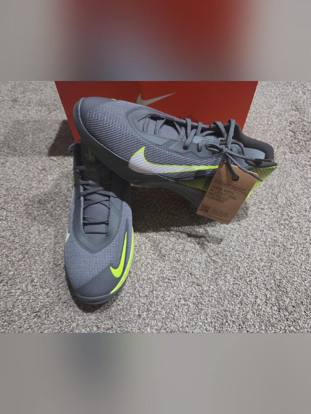 Nike GT Jump Academy Men’s Gray & Neon Green Training Shoes Mens Size 11 New